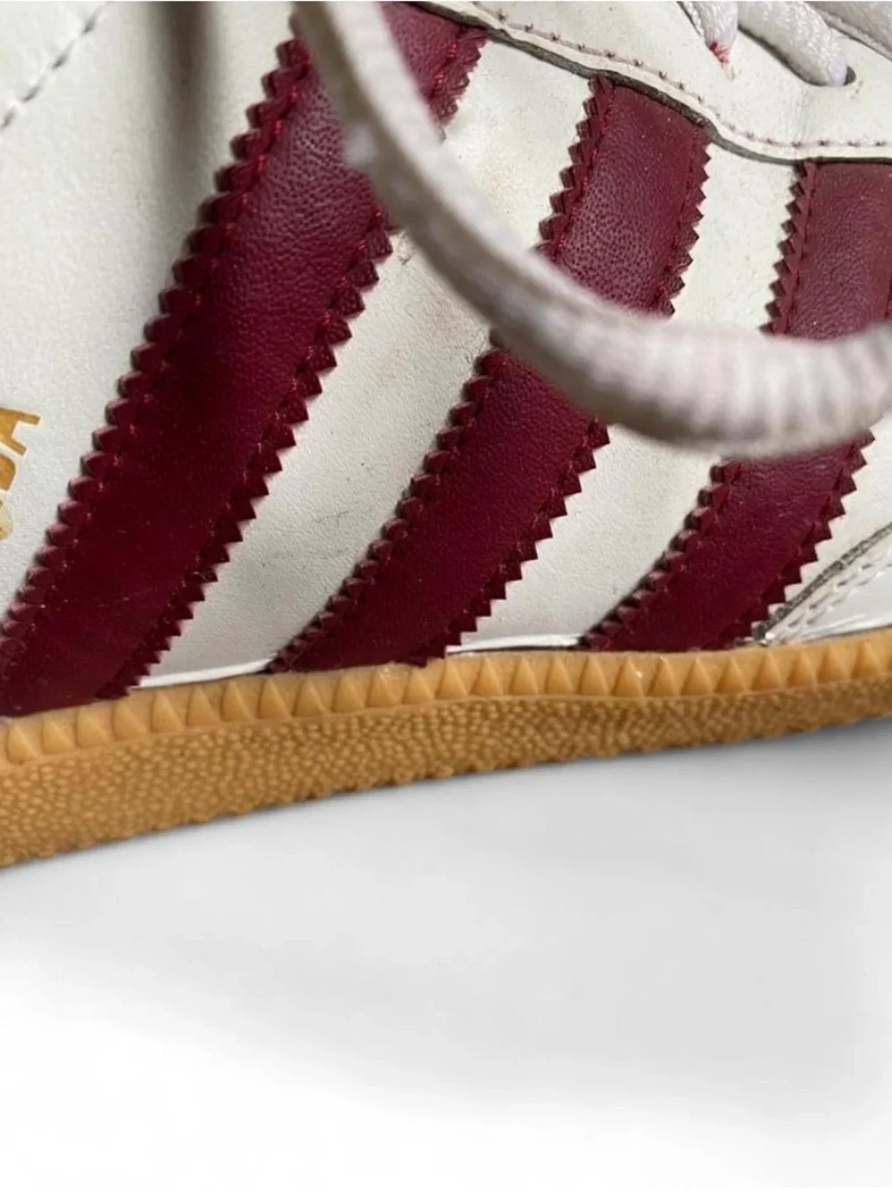 Vintage Adidas Samba OG Sneakers Men’s US 11 / EU 45 1/3 | White $ Burgundy